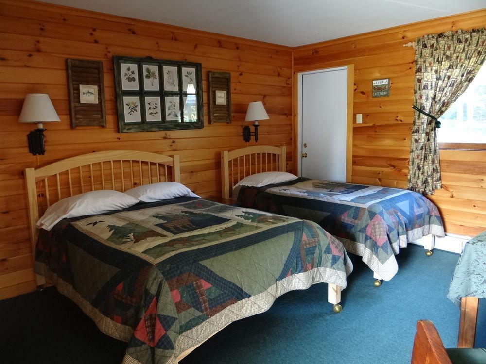 Blue Gentian Lodge At Magic Mountain Londonderry Екстериор снимка