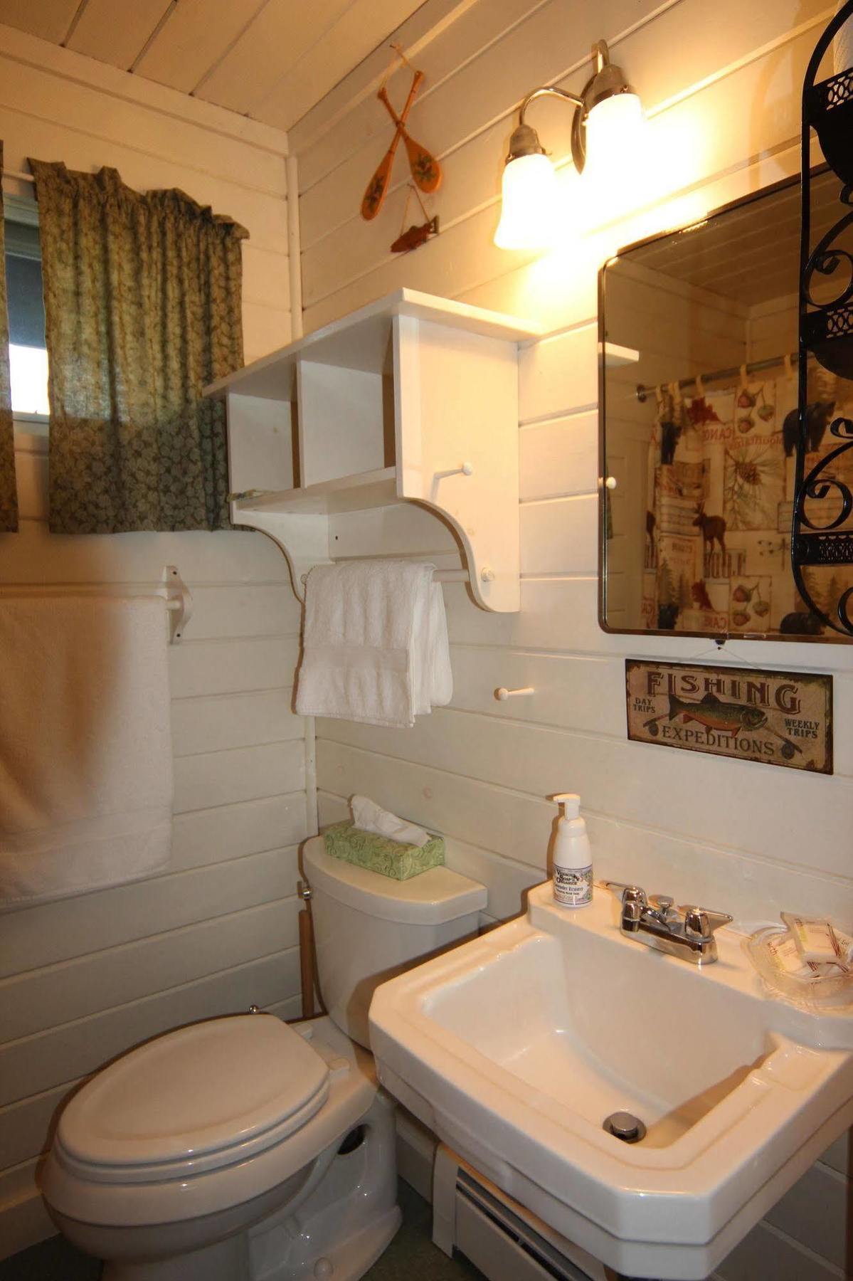 Blue Gentian Lodge At Magic Mountain Londonderry Екстериор снимка